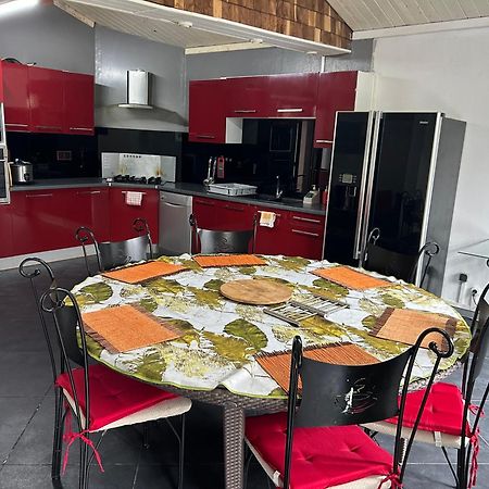 Kaz Du Volcan-Endroit Paisible-Capacite Max 8 Personnes- La Plaine des Cafres Luaran gambar